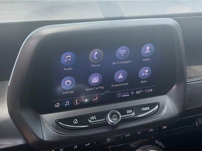 2023 Chevrolet Camaro - Photo 12