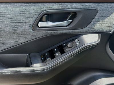 2023 Nissan Rogue - Photo 16