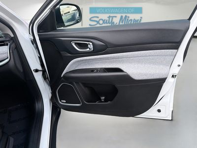 2022 Jeep Compass - Photo 33