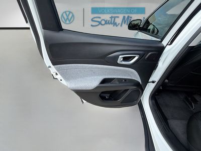 2022 Jeep Compass - Photo 25