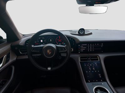 2020 Porsche Taycan - Photo 21