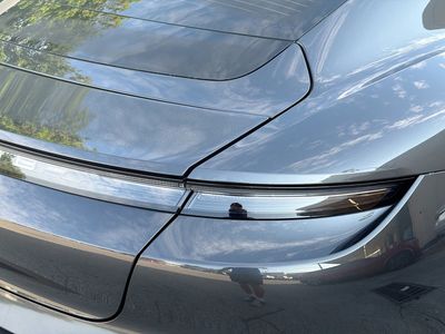 2020 Porsche Taycan - Photo 28