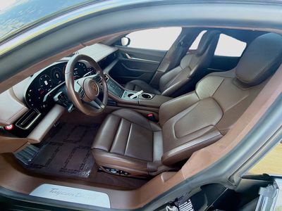 2020 Porsche Taycan - Photo 19