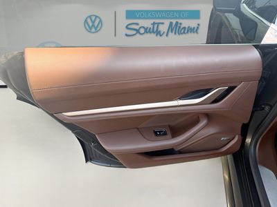 2020 Porsche Taycan - Photo 26