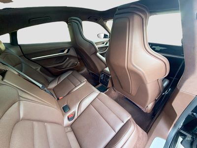 2020 Porsche Taycan - Photo 30