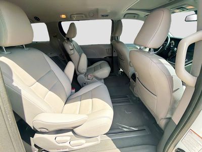 2020 Toyota Sienna - Photo 27