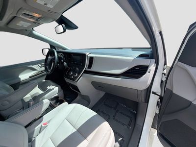 2020 Toyota Sienna - Photo 31