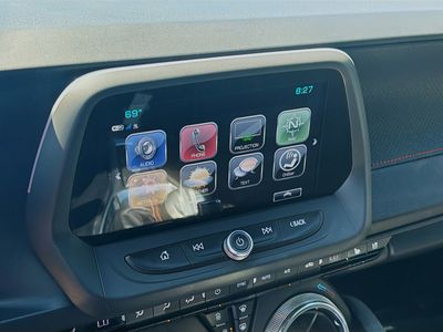 2017 Chevrolet Camaro - Photo 12