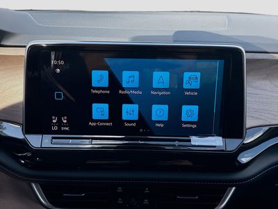 2026 Volkswagen Atlas — photo 12 view