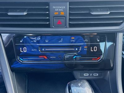2026 Volkswagen Jetta - Photo 14