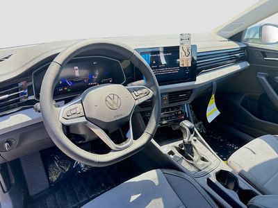 2026 Volkswagen Jetta - Photo 9