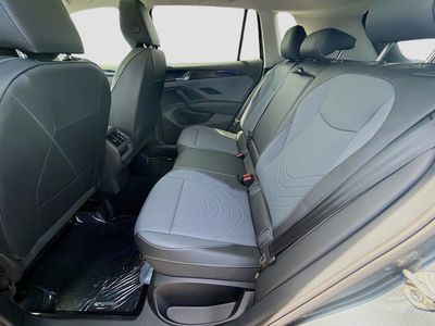 2026 Volkswagen Tiguan - Photo 20
