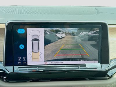 2026 Volkswagen Atlas — photo 13 view