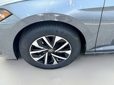 2026 Volkswagen Jetta - Photo 25