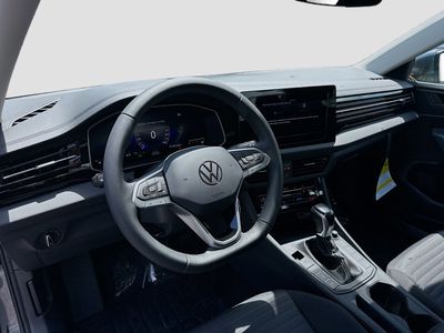 2026 Volkswagen Jetta - Photo 9