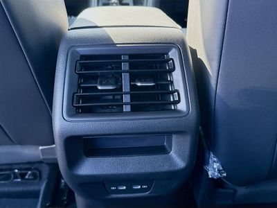 2026 Volkswagen Tiguan - Photo 19