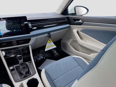 2026 Volkswagen Jetta - Photo 18