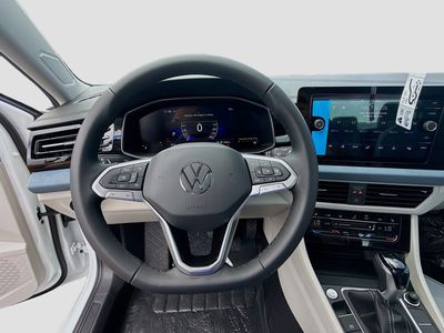 2026 Volkswagen Jetta - Photo 10