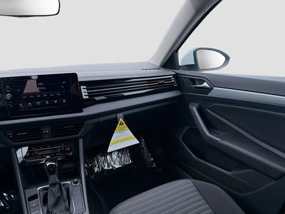 2026 Volkswagen Jetta - Photo 18