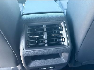 2026 Volkswagen Tiguan - Photo 20