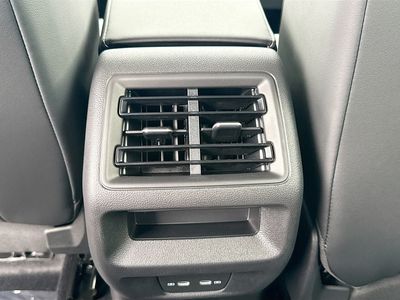 2026 Volkswagen Tiguan - Photo 20
