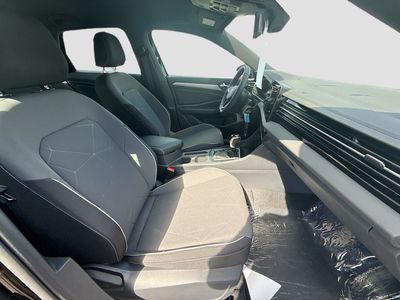 2026 Volkswagen Jetta - Photo 22