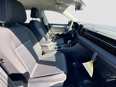 2026 Volkswagen Jetta - Photo 22