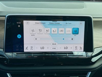 2026 Volkswagen Atlas - Photo 14