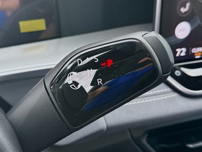2026 Volkswagen Tiguan — photo 15 view