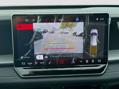 2026 Volkswagen Tiguan — photo 13 view