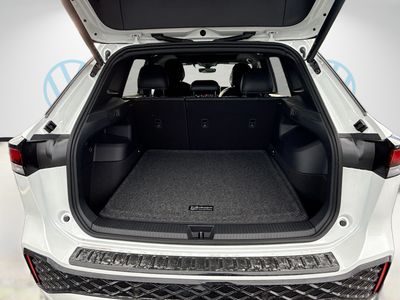 2026 Volkswagen Tiguan — photo 22 view