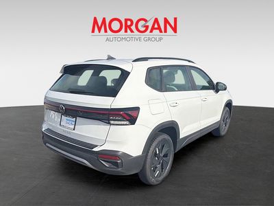 2026 Volkswagen Taos - Photo 7