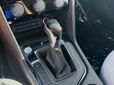 2026 Volkswagen Taos - Photo 15