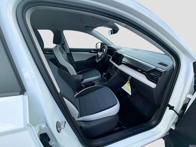 2026 Volkswagen Taos - Photo 23