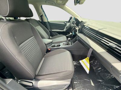2026 Volkswagen Jetta - Photo 22
