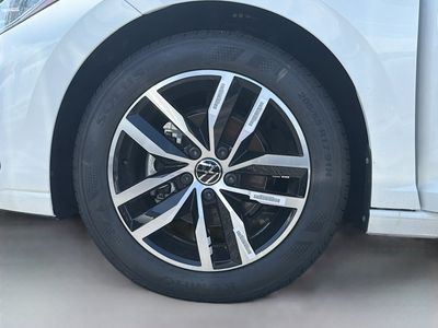2026 Volkswagen Jetta - Photo 27