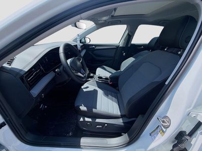 2026 Volkswagen Jetta - Photo 18