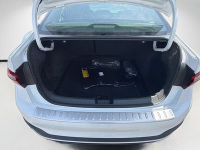 2026 Volkswagen Jetta - Photo 22