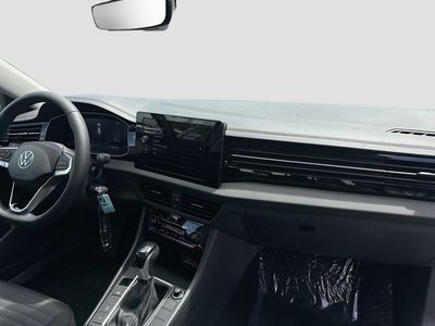 2026 Volkswagen Jetta - Photo 23