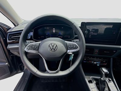 2026 Volkswagen Jetta - Photo 10
