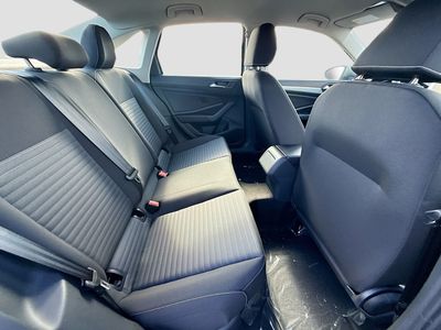 2026 Volkswagen Jetta - Photo 21