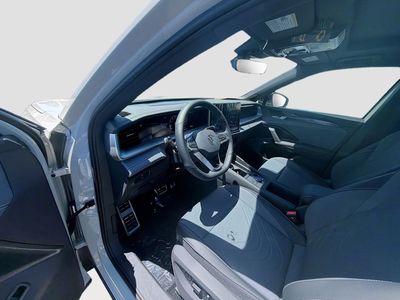 2026 Volkswagen Tiguan - Photo 9