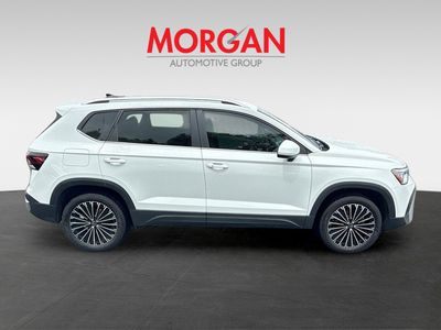 2026 Volkswagen Taos - Photo 8