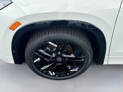 2026 Volkswagen Tiguan — photo 26 view