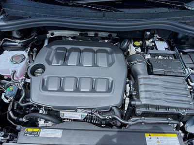 2026 Volkswagen Tiguan — photo 25 view