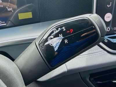 2026 Volkswagen Tiguan — photo 15 view