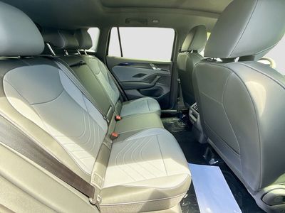 2026 Volkswagen Tiguan — photo 22 view