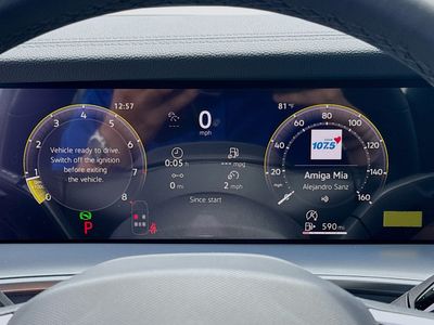 2026 Volkswagen Tiguan — photo 11 view