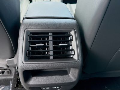 2026 Volkswagen Tiguan - Photo 19