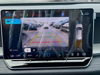 2026 Volkswagen Tiguan - Photo 13